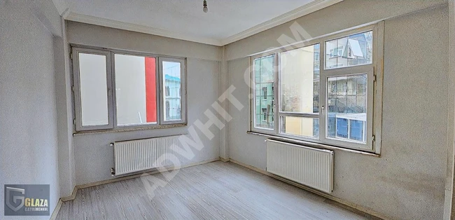 GLAZA'DAN MERKEZİ KONUMDA YENİ RESTORE EDİLMİŞ KULLANIŞLI DAİRE