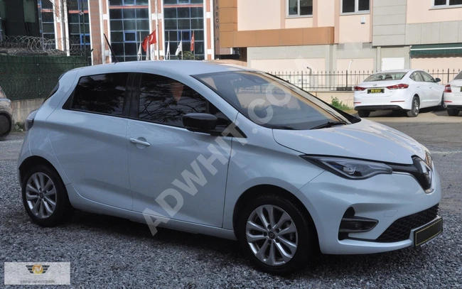 2022 RENAULT ZOE (senetle taksitlendirme seçeneğimiz vardır)