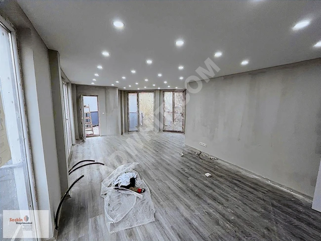 MALTEPE İDALTEPE DE CADDE ÜZERİ ÇİFT KAT 240M OFİS BÜRO