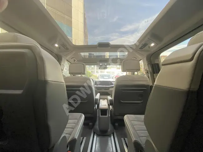 MULTIVAN 1.4 TSI E-HYBRID 6+1 DSG STYL van, accident-free and with original paint (no repaint).