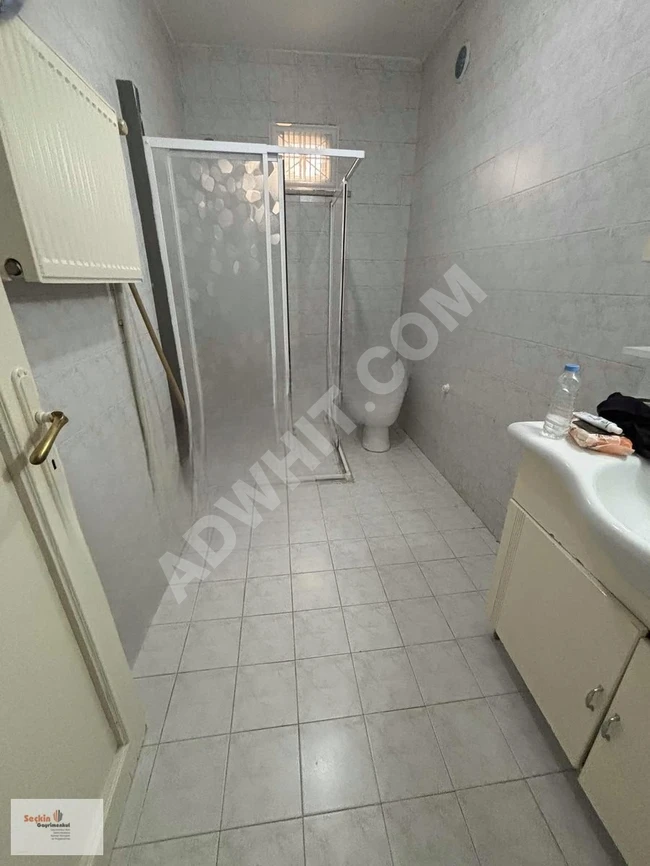 Spacious and bright 2+1 apartment in MALTEPE ZÜMRÜTEVLER