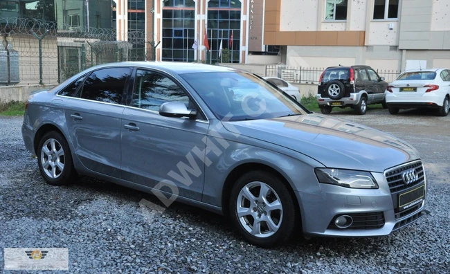2010 AUDİ A4 ( senetle taksitlendirme seçenegimiz vardır )