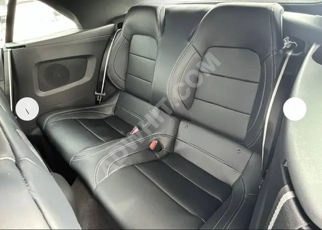 سيارة Ford Mustang 2.3 Convertible الجديد 10 سرعات - شاشة نوع جديد