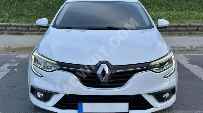 2020 Model Renault Megane 1,5 Blue DCI Toch Emsalsiz servis bakı