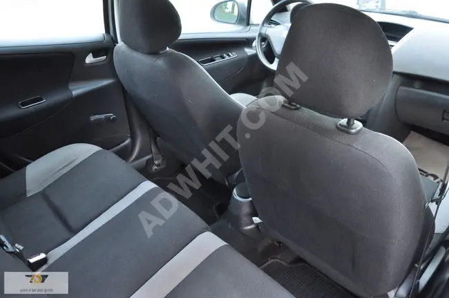 سيارة PEUGEOT 207 موديل 2008 (لدينا خيار التقسيط بالشيك)