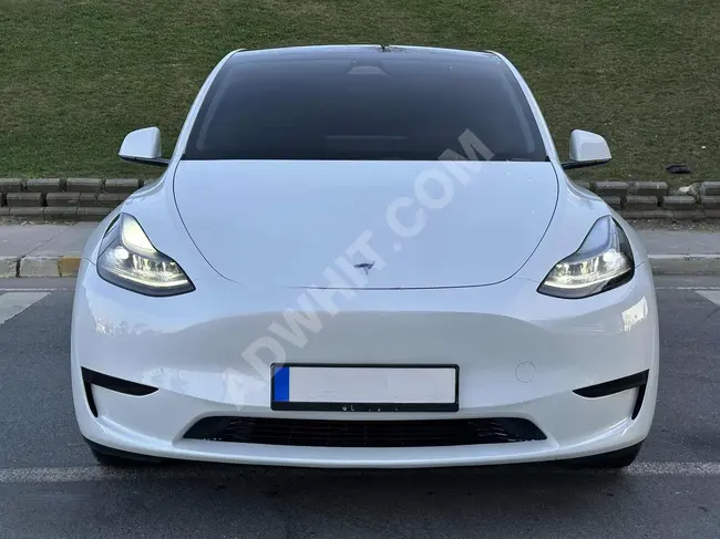 HATASIZ BOYASIZ TESLA Y 2024 MODEL 9.000 KM EMSALSİZ SATIŞI HAZI