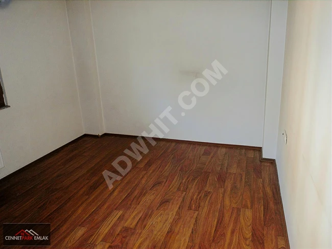CENNET PARK EMLAK'TAN YEŞİLOVA'DA SATILIK 2+1 YÜKSEK GİRİŞ