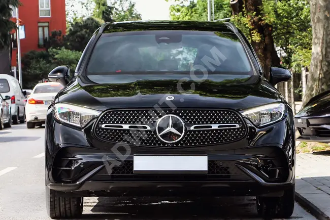 GLC 220D 4MATIC-AMG-BURMESTER 3D car - Heating - Tow Hook