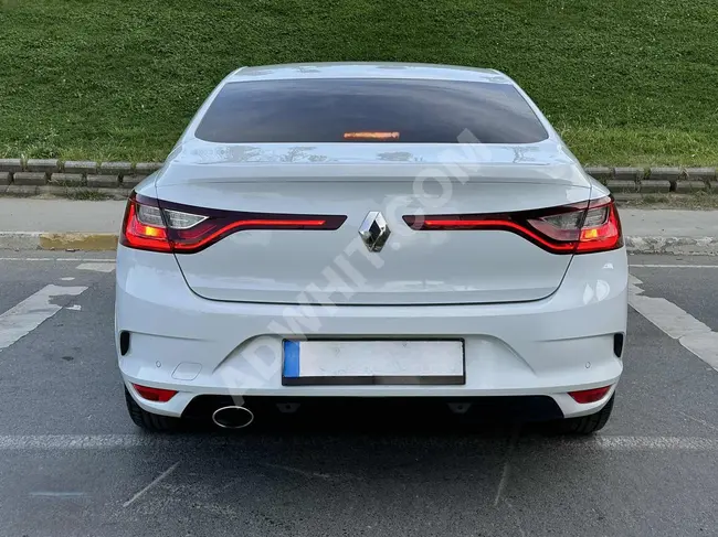 2020 Model Renault Megane 1,5 Blue DCI Toch Emsalsiz servis bakı