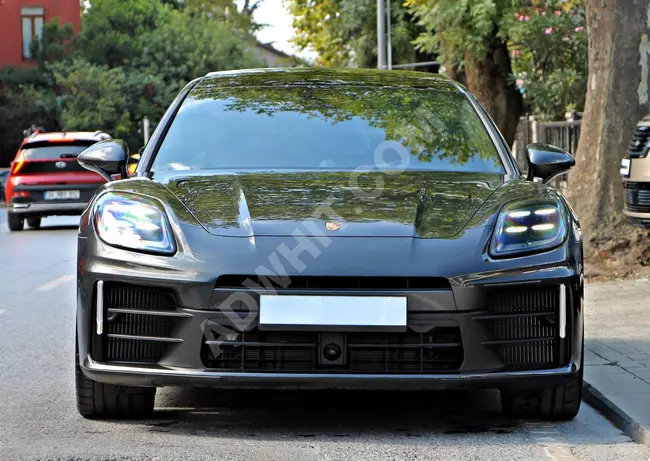 سيارة Porsche Panamera 4 PDK الشكل الجديد - شاشة ركاب، عادم رياضي، عرض المعلومات الأمامية (Head-up)