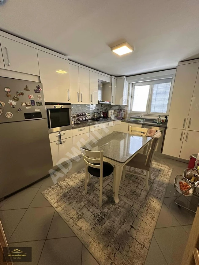 A duplex apartment with two title deeds in the Bayrampaşa Murat neighborhood.