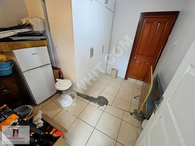 PARLAK'tan CADDE ÜZERİ MARMARAYA 5 DK MESAFE OTOPARKLI YATIRIML*
