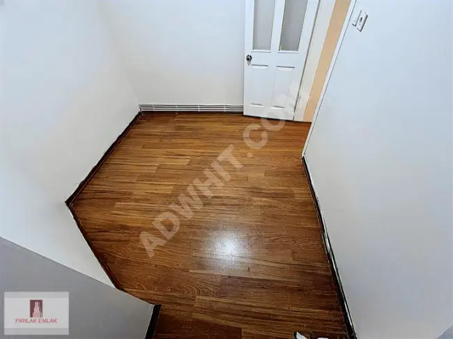 PARLAK'tan MERKEZ^e YAKIN 2+1 GENİŞ İÇİ BAKIMLI ARA KAT DAİRE***
