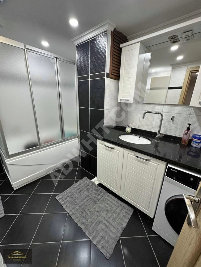 A duplex apartment with two title deeds in the Bayrampaşa Murat neighborhood.