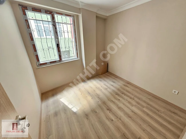 شقة مشمسة 2+1 *فارغة* جديدة في طابق وسط، قريبة من مركز Üsküdar