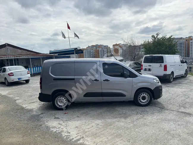 DOBLO MAXI 1.5 BLUEHDI car, 2023 model - large screen, rear camera