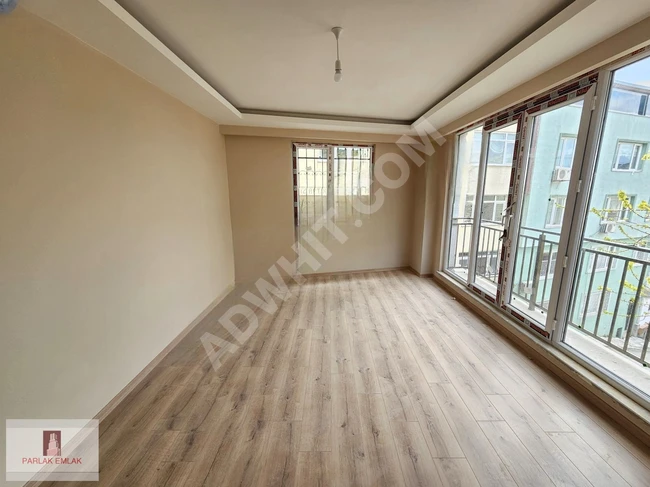 شقة مشمسة 2+1 *فارغة* جديدة في طابق وسط، قريبة من مركز Üsküdar