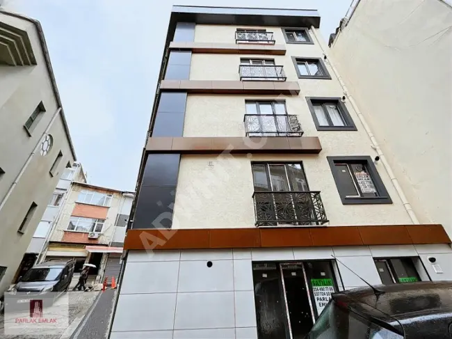 PARLAK'tan ÜSKÜDAR TAM MERKEZ^de 2+1 SIFIR BİNADA ARA KAT DAİRE^