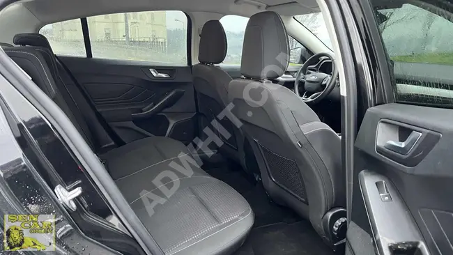 2021 MODEL FORD FOCUS 1.5 ECOBLUE TİTANİUM 100'KM SİYAH