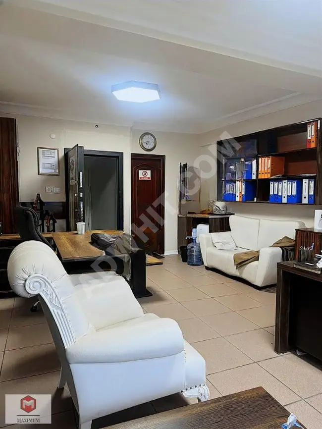 ÜSKÜDARDA MARMARAYA YÜRÜME MESAFESİ 35m2 EŞYALI KİRALIK OFİS