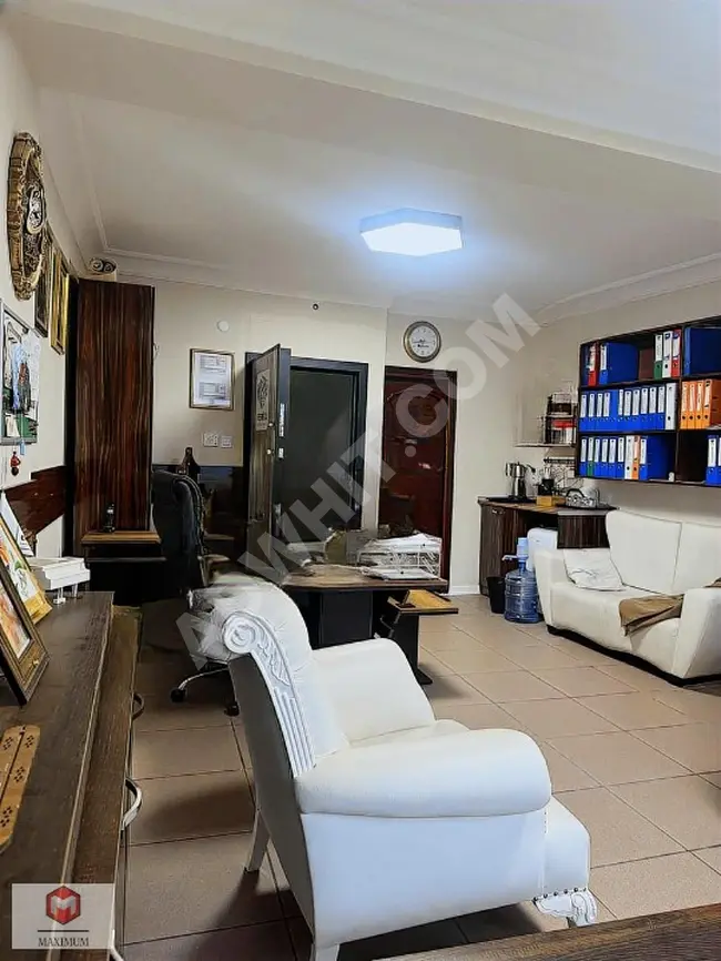ÜSKÜDARDA MARMARAYA YÜRÜME MESAFESİ 35m2 EŞYALI KİRALIK OFİS