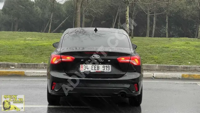 2021 MODEL FORD FOCUS 1.5 ECOBLUE TİTANİUM 100'KM SİYAH