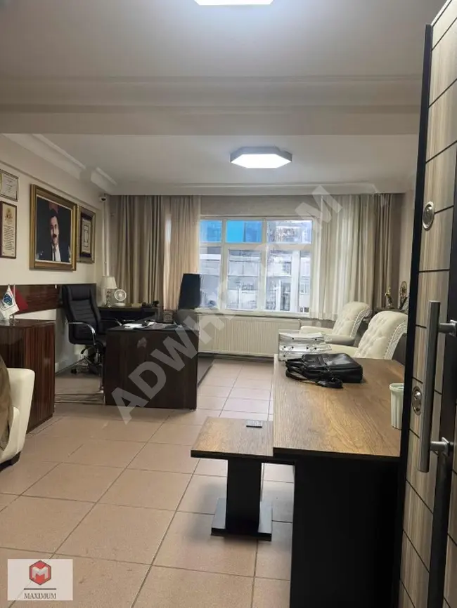 ÜSKÜDARDA MARMARAYA YÜRÜME MESAFESİ 35m2 EŞYALI KİRALIK OFİS