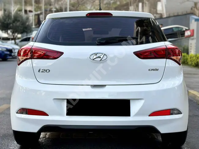 سيارة HYUNDAİ i20 1.4 CRDİ JUMP موديل 2016 - بقوة 90 حصان بمسافة 123,000 كم