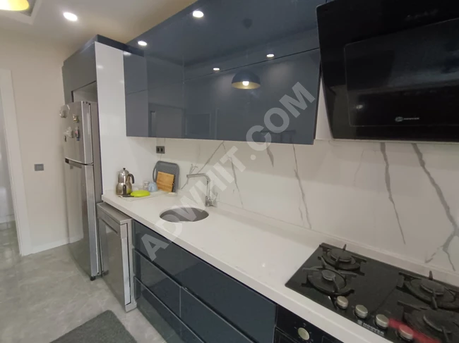 Kayaşehir 4. Bölgede Arakat 2+1 85m² Full Tadilatlı Daire