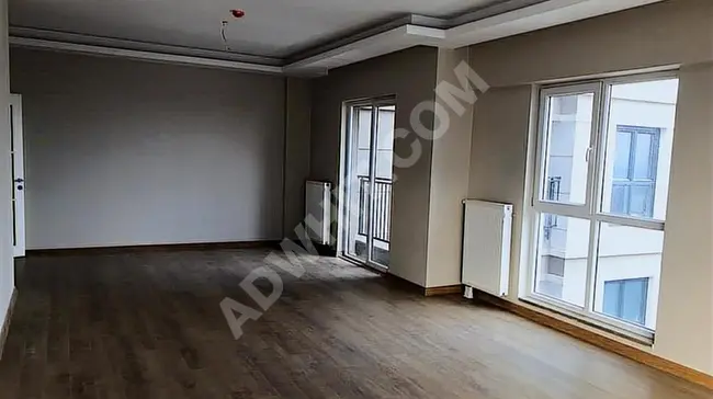 HAVUZLU OTOPARKLI GÜVENLİKLİ GÜNEY CEPHE KREDİYE UYGUN 3,5+1