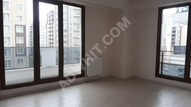 MERKEZİ KONUMDA HAVUZLU OTOPARKLI SİTEDE 2+1 KİRALIK DAİRE