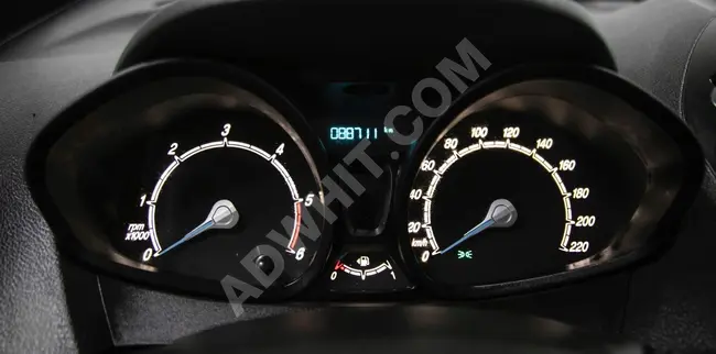 *88 BİN KM DE 2021 MODEL DEĞİŞENSİZ MASRAFSIZ FORD COURİER