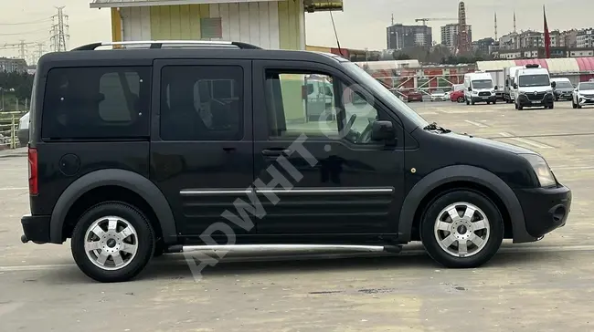 FORD TOURNEO CONNECT GLX car, model 2011 – flawless, unmatched!