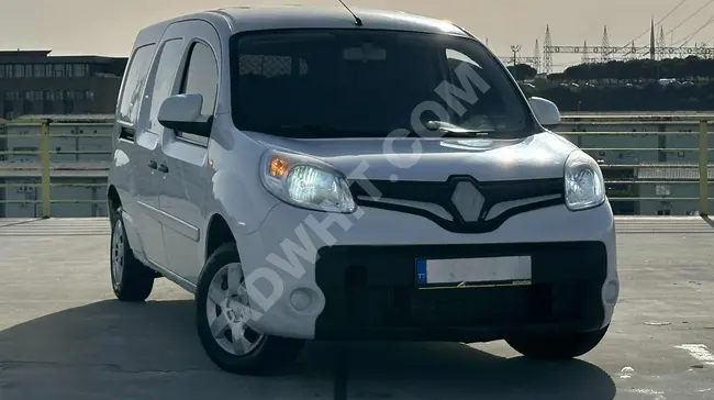 Mini van RENAULT KANGOO 1.5 DCI MAXI model 2019 - without paint and without faults