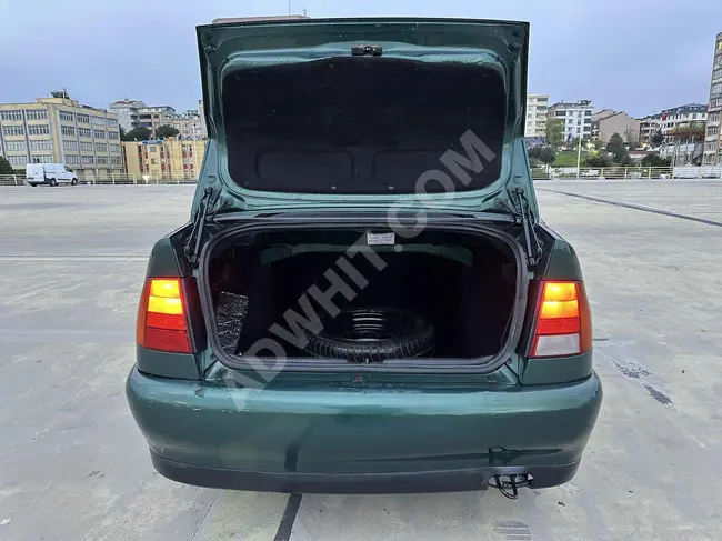 سيارة VOLSWAGEN POLO 1.6 CLASSİC موديل 2000