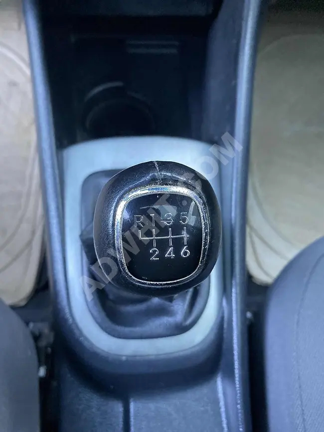Hasarlı 2012 KİA RİO 1.4 CRDİ NATTY SUNROOFLU 234.000 KM'DE