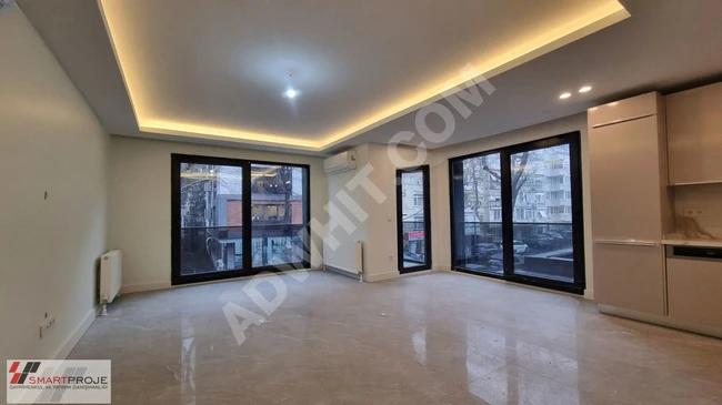 شقة للبيع 3+1، 120 متر مربع مع شرفة في مشروع جديد بموقع مرموق في 1.Levent
