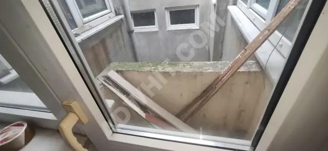 شقة 2+1 مع تدفئة مركزية (كومبي) للبيع في شارع BUHAR في B.KÖY K.TEPE