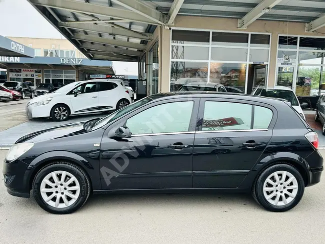 سيارة OPEL ASTRA 1.6 ENJOY بنظافة لا مثيل لها