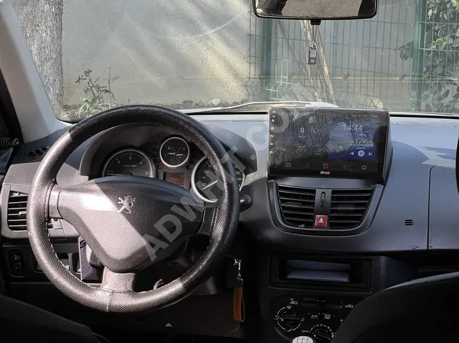 Peugeot 206+ 1.4 HDI Comfort car, model 2011 - Android media