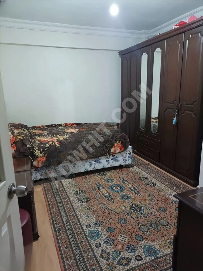 ELİF EMLAK'TAN ESENYURT DA SATILIK TEMİZ DAİRE