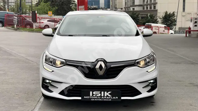 78 BINDE 2022 MODEL MEGANE 1.3 TCe 140 HP JOY EDC TESLA EKRAN