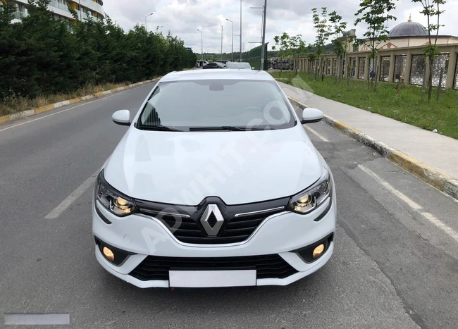 2018 MEGAN 1.5DCİ TOUCH OTOMOTİK SERVİS BAKIMLI TEMİZ ARAÇ