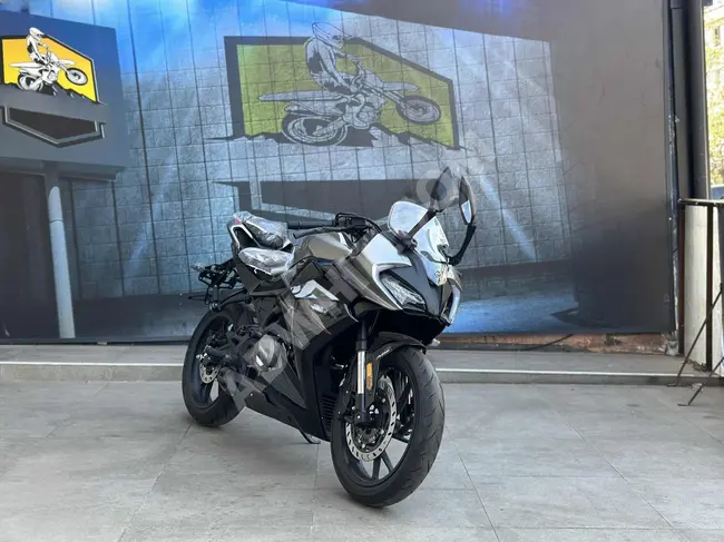 ACAR MOTORS'DAN CFMOTO 250SR 2025 K.K VADE FARKSIZ 12 TAKSİT