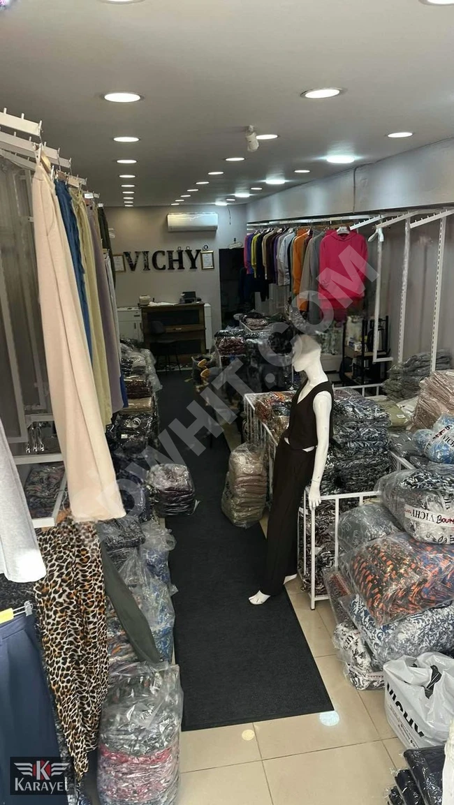 محل للإيجار بمساحة 65 متر في شارع ZİYAPAŞA