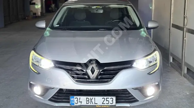 TESLA EKRAN'lı TOUCHE PLUS 1.5 DCİ OTOMATİK VADE VE TAKAS OLUR