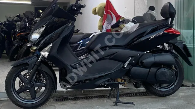 ACAR MOTORS'DAN YAMAHA X MAX 250