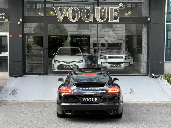 Vogue AutomobiLe Porsche Panamera DieseL Hatasız Boyasız Bayii