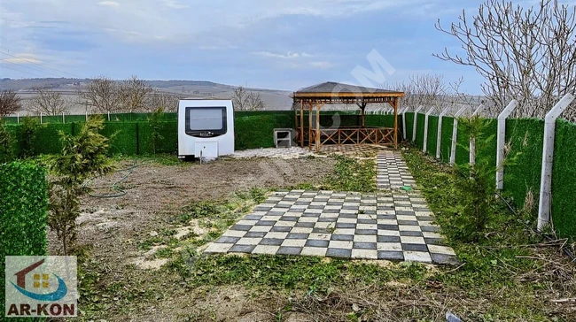 AR-KON DAN ÇANTADA KARAVANLI KURULU HOBİ BAHÇESİ SUYU MEVCUT