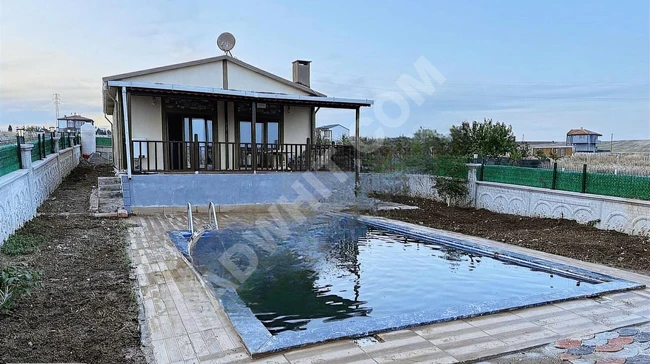 AR-KON DAN ÇORLU YENİCEDE HAVUZLU 380 M2 ARSA İÇİNDE MÜSTAKİL EV